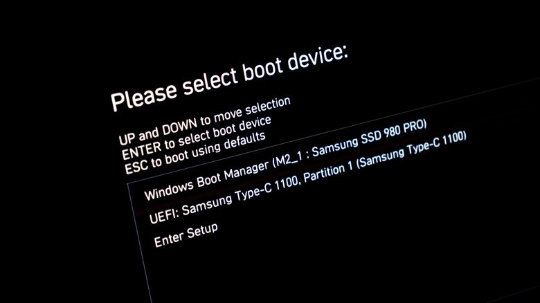 warning signs of a failing SSD